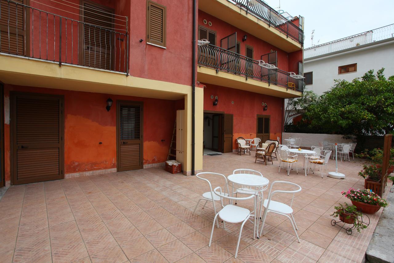 Hotel Savoia Sapri Exterior foto